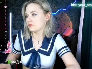Your-small-bunny  live sex cam