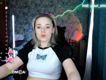 Your-small-bunny  live sex cam