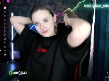 Your-small-bunny  live sex cam