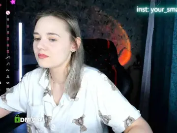 Your-small-bunny  live sex cam