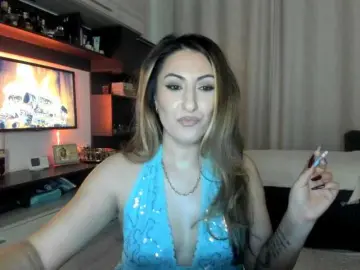 Kittyhungry  live sex cam
