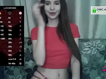 LisaDartov  live sex cam
