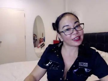 PadThai  live sex cam