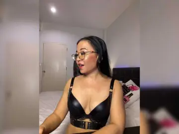 PadThai  live sex cam