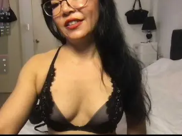 PadThai  live sex cam