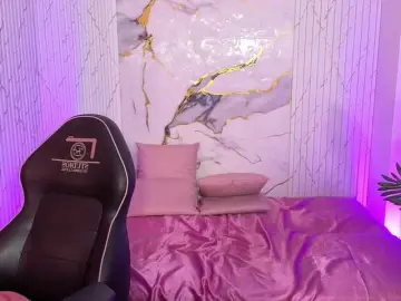 Siena-Tay  live sex cam