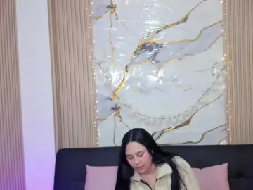 Siena-Tay  live sex cam