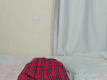 Tasty-titties  live sex cam