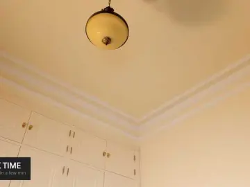 Laguber  live sex cam