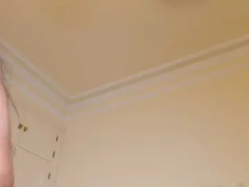 Laguber  live sex cam