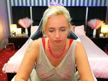 AlaskaSia  live sex cam