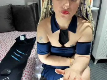 Bisexyeliz35  live sex cam