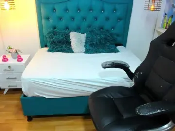 Daniela-skay  live sex cam