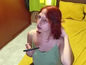 EmmaBluebell  live sex cam