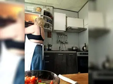 HelenaGloss  live sex cam