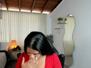 Min-Yuna  live sex cam