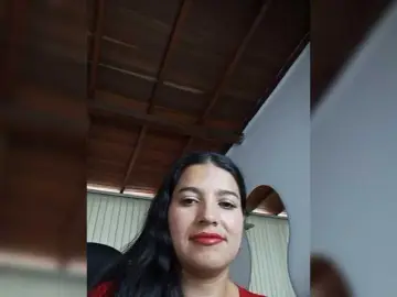 Min-Yuna  live sex cam