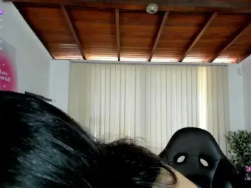 Min-Yuna  live sex cam