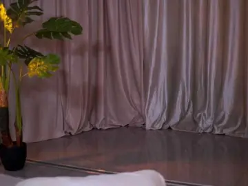 NatyDesiree  live sex cam