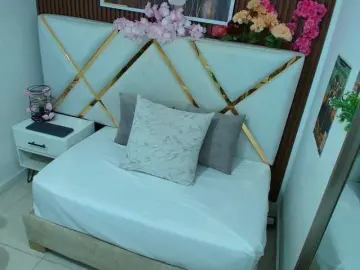 Realdoncella  live sex cam