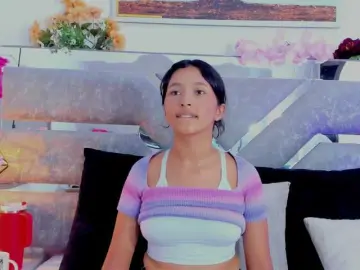 Realdoncella  live sex cam