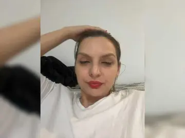 Ameliex69  live sex cam
