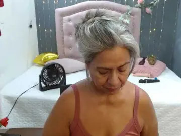 Lalisha-96  live sex cam
