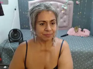 Lalisha-96  live sex cam