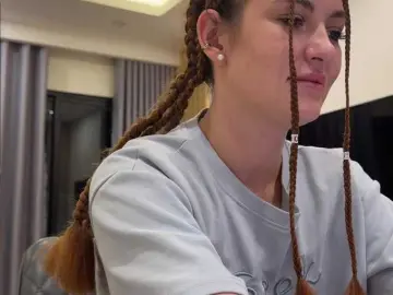 Mmilaniiiaa  live sex cam