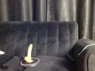 Amayaebony  live sex cam