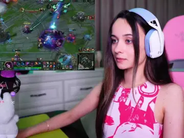 JuicyAngel  live sex cam