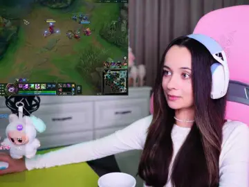 JuicyAngel  live sex cam