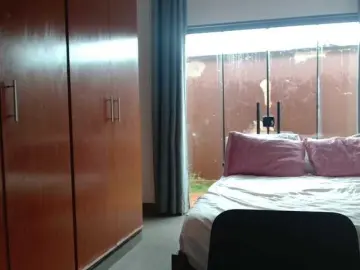 Jussara-Milf  live sex cam