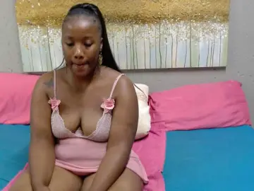 LadyAss33  live sex cam