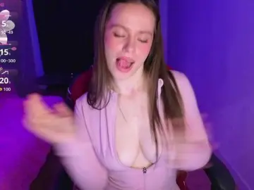 Lillians  live sex cam