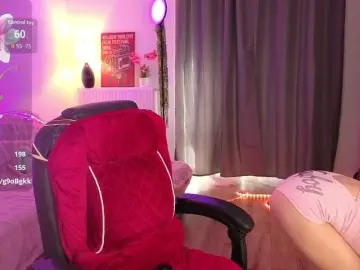 Lillians  live sex cam