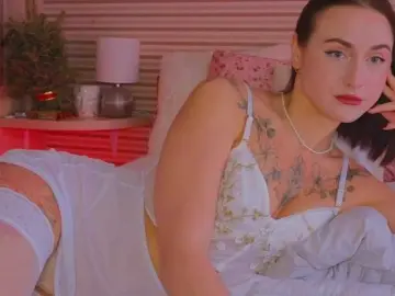 Lillii  live sex cam