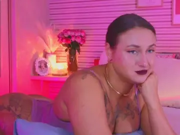 Lillii  live sex cam