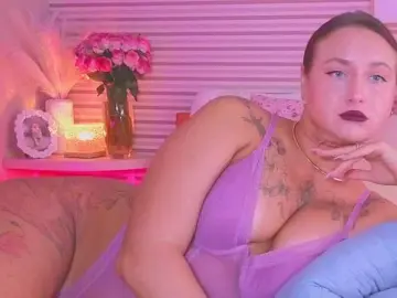 Lillii  live sex cam