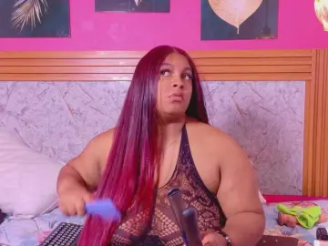 Matureandhorny  live sex cam