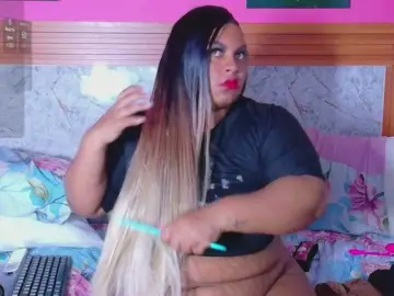 Matureandhorny  live sex cam