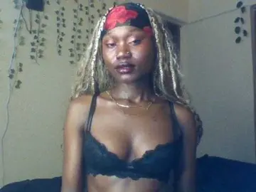 -Mirage  live sex cam