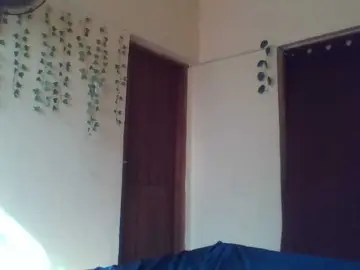 -Mirage  live sex cam
