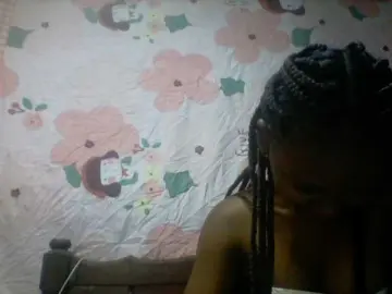 Chichi-7  live sex cam
