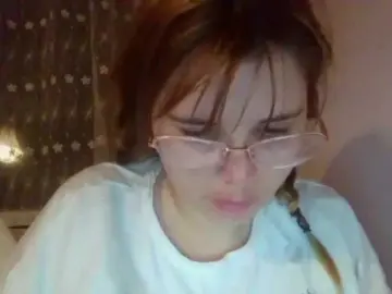 ElenaPleasure  live sex cam