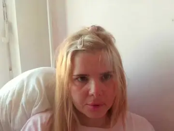 ElenaPleasure  live sex cam