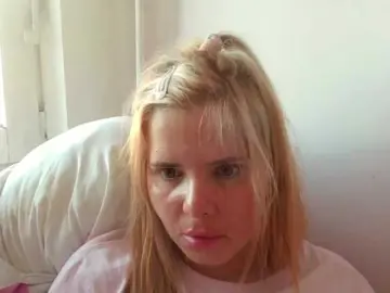 ElenaPleasure  live sex cam