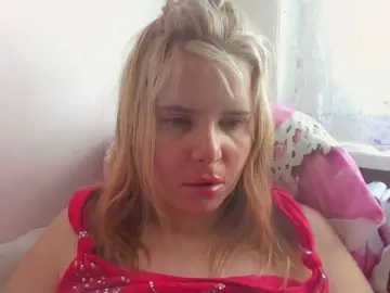 ElenaPleasure  live sex cam