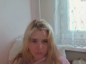 ElenaPleasure  live sex cam