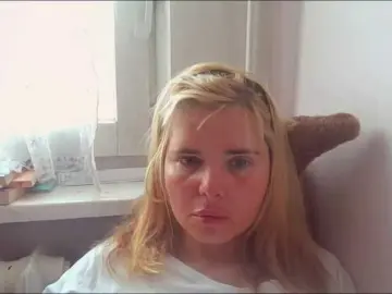 ElenaPleasure  live sex cam